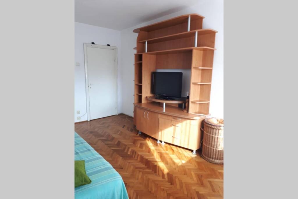 Cosy 2-Bedroom Apartment With An Amazing Panorama Deva Exterior photo